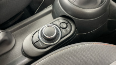 MINI Hatchback 1.5 Cooper Classic 3dr Auto Petrol Hatchback